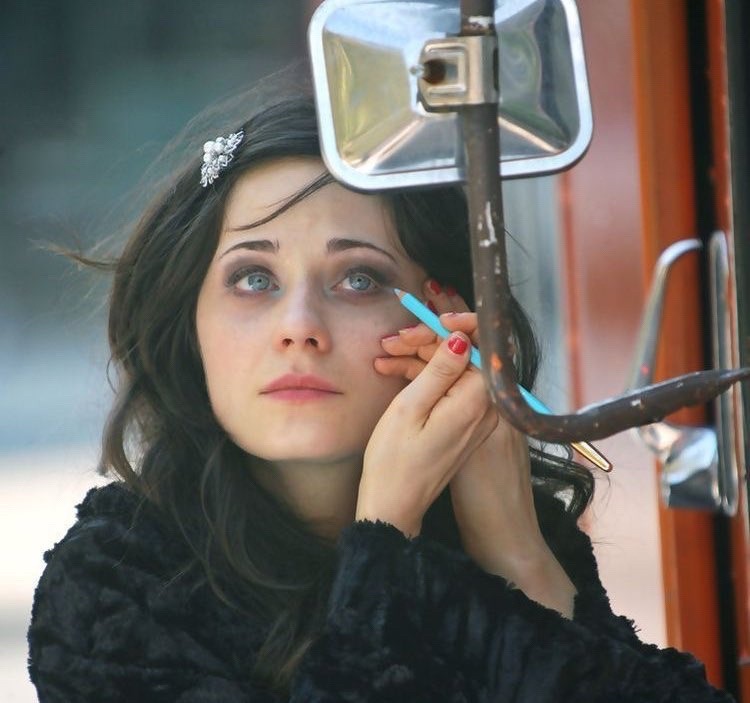 Zooey Deschanel