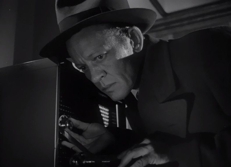 City That Never Sleeps (1953) City That Never Sleeps (1953)