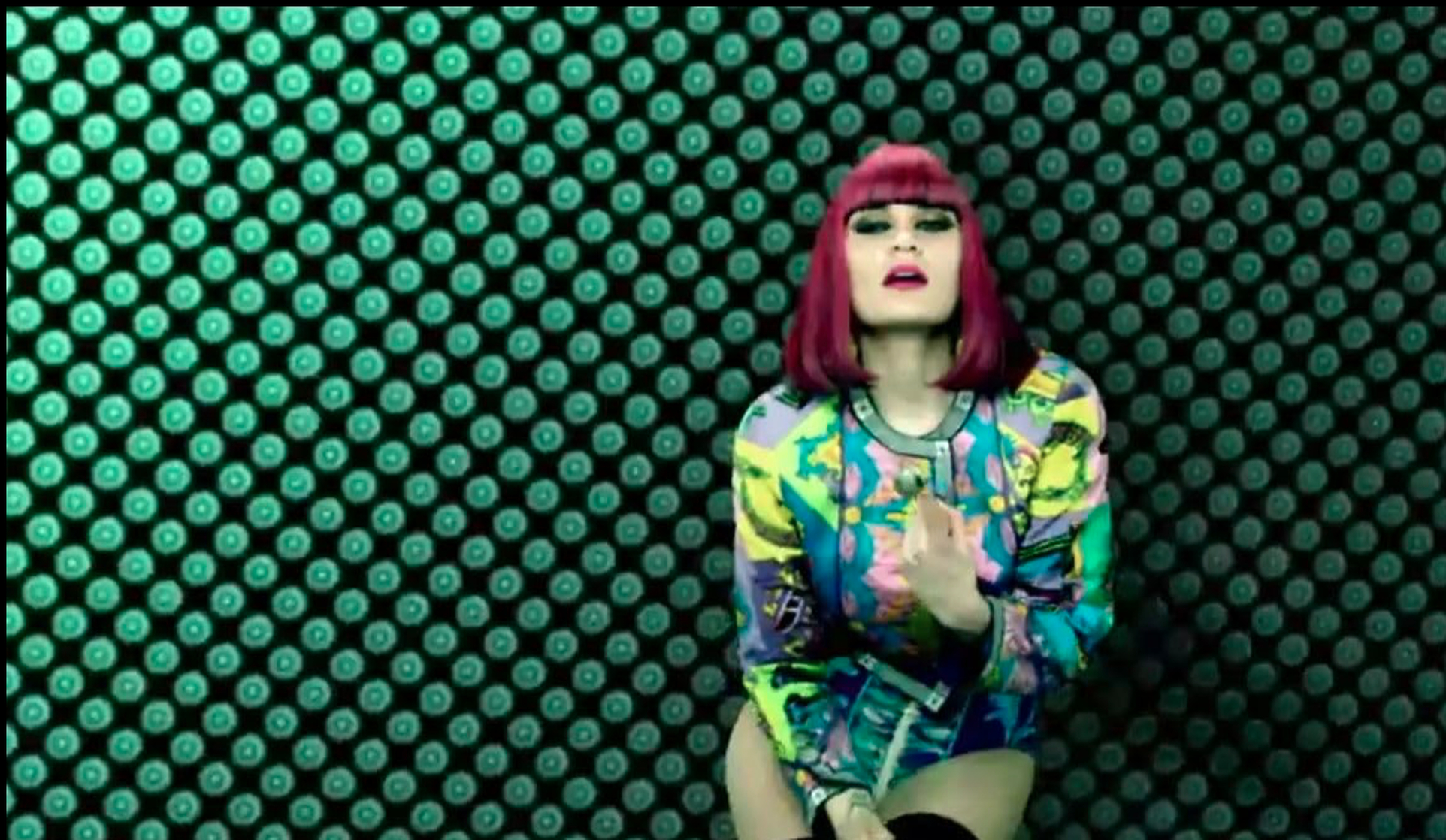 Jessie J: Domino