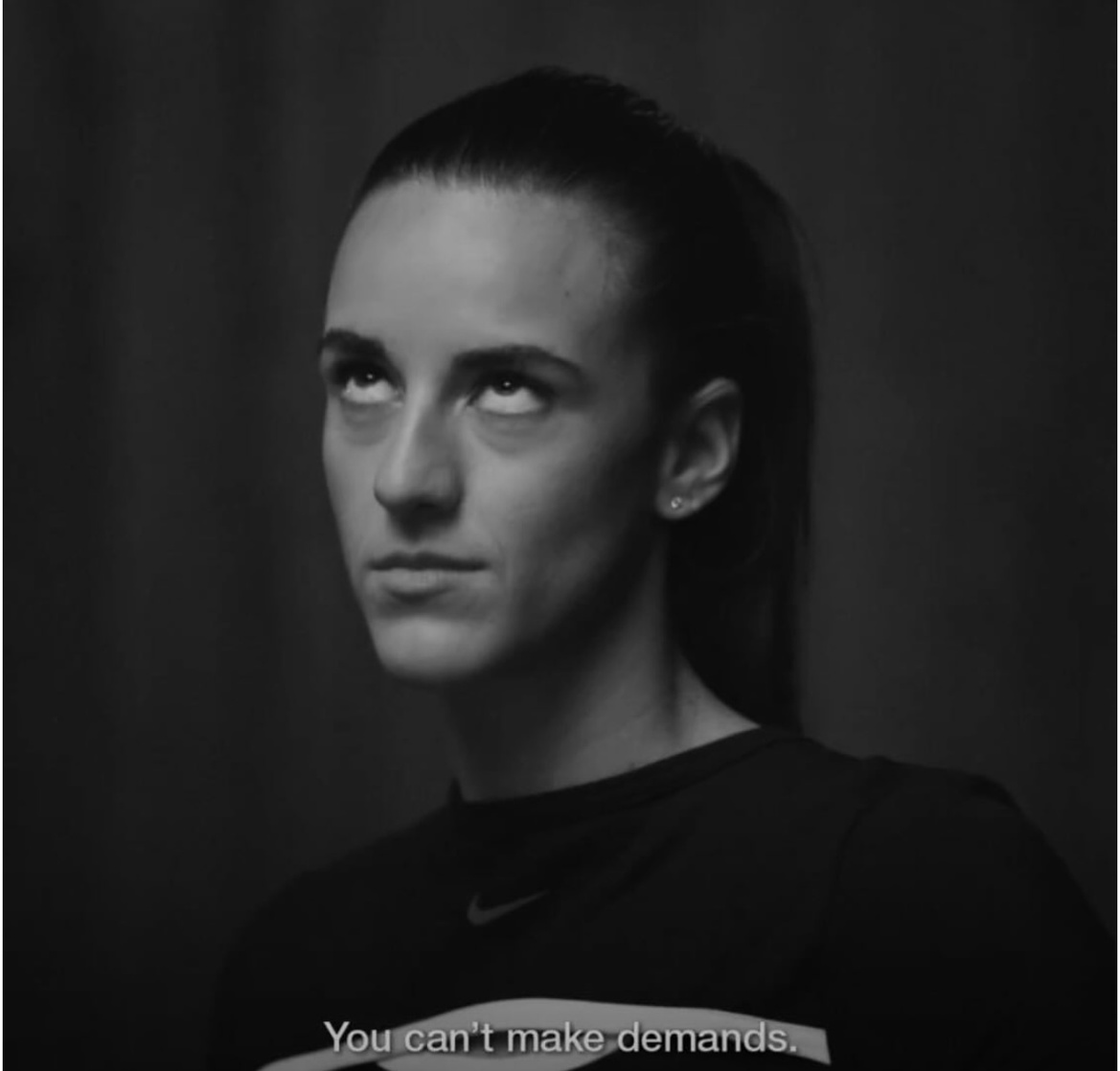Caitlin Clark (ii)