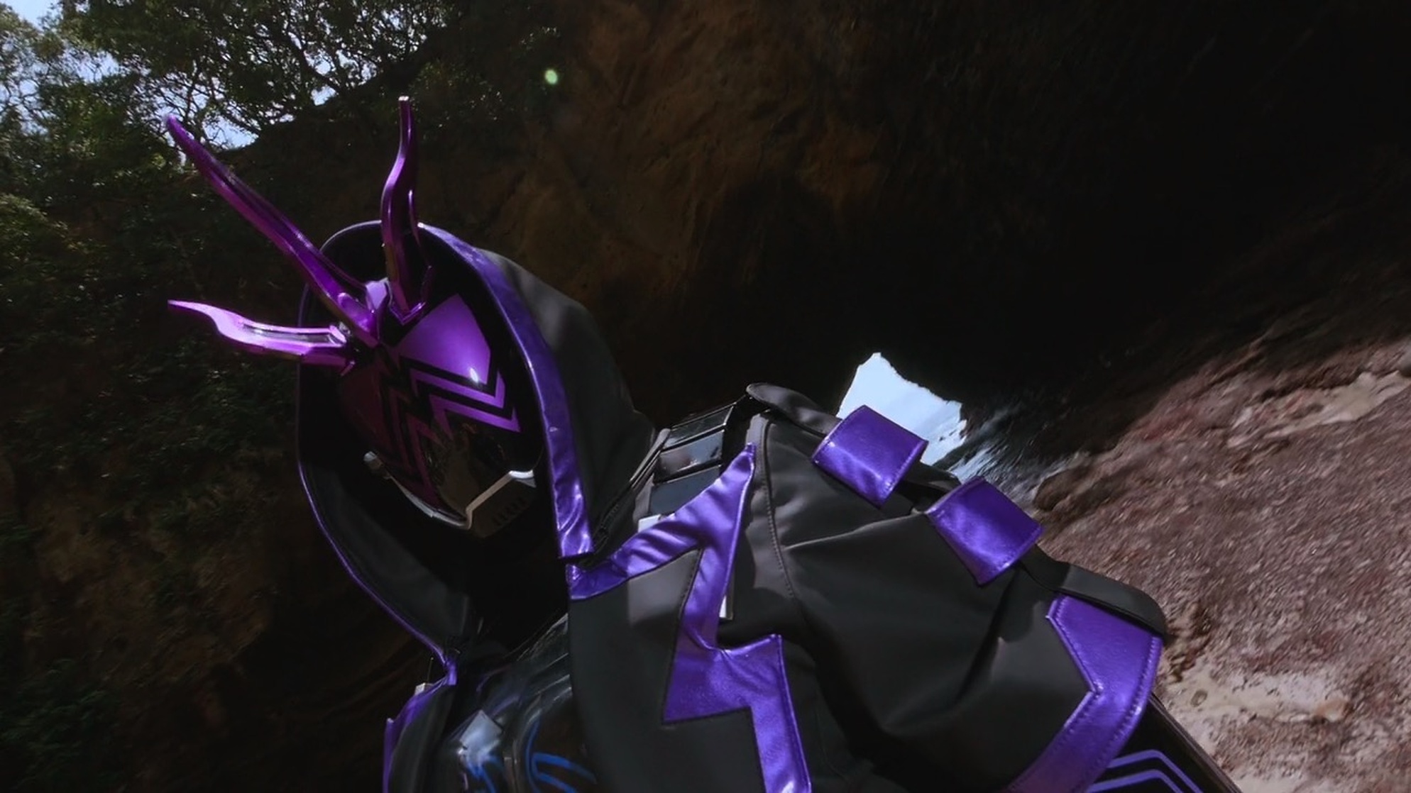 Kamen Rider Ghost: The 100 Eyecons and Ghost's Fateful Moment