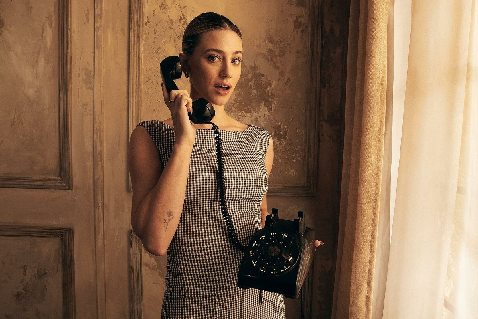 Lili Reinhart