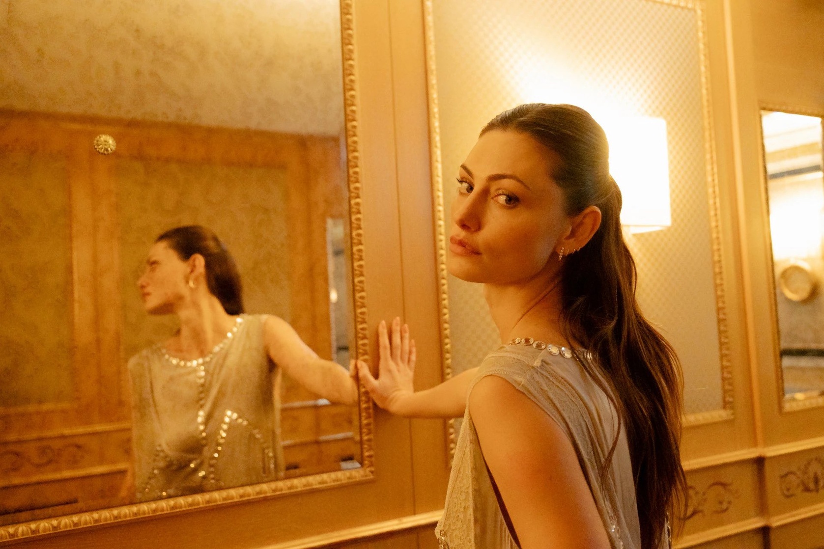 Phoebe Tonkin Phoebe Tonkin