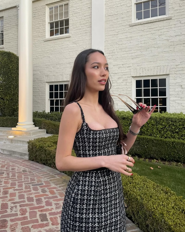 Image of Jasmine Vega