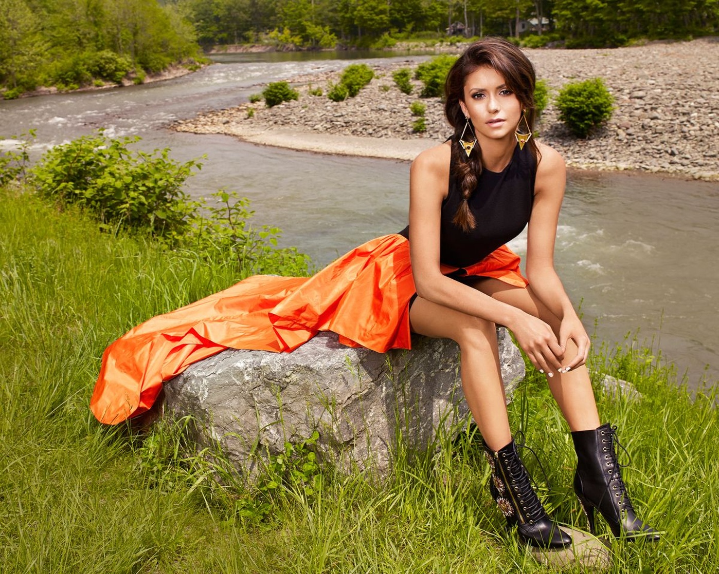 Nina Dobrev