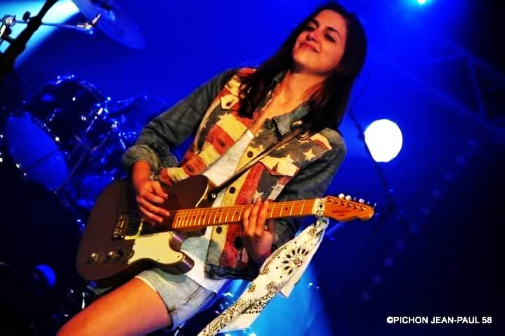 Laura Cox Laura Cox