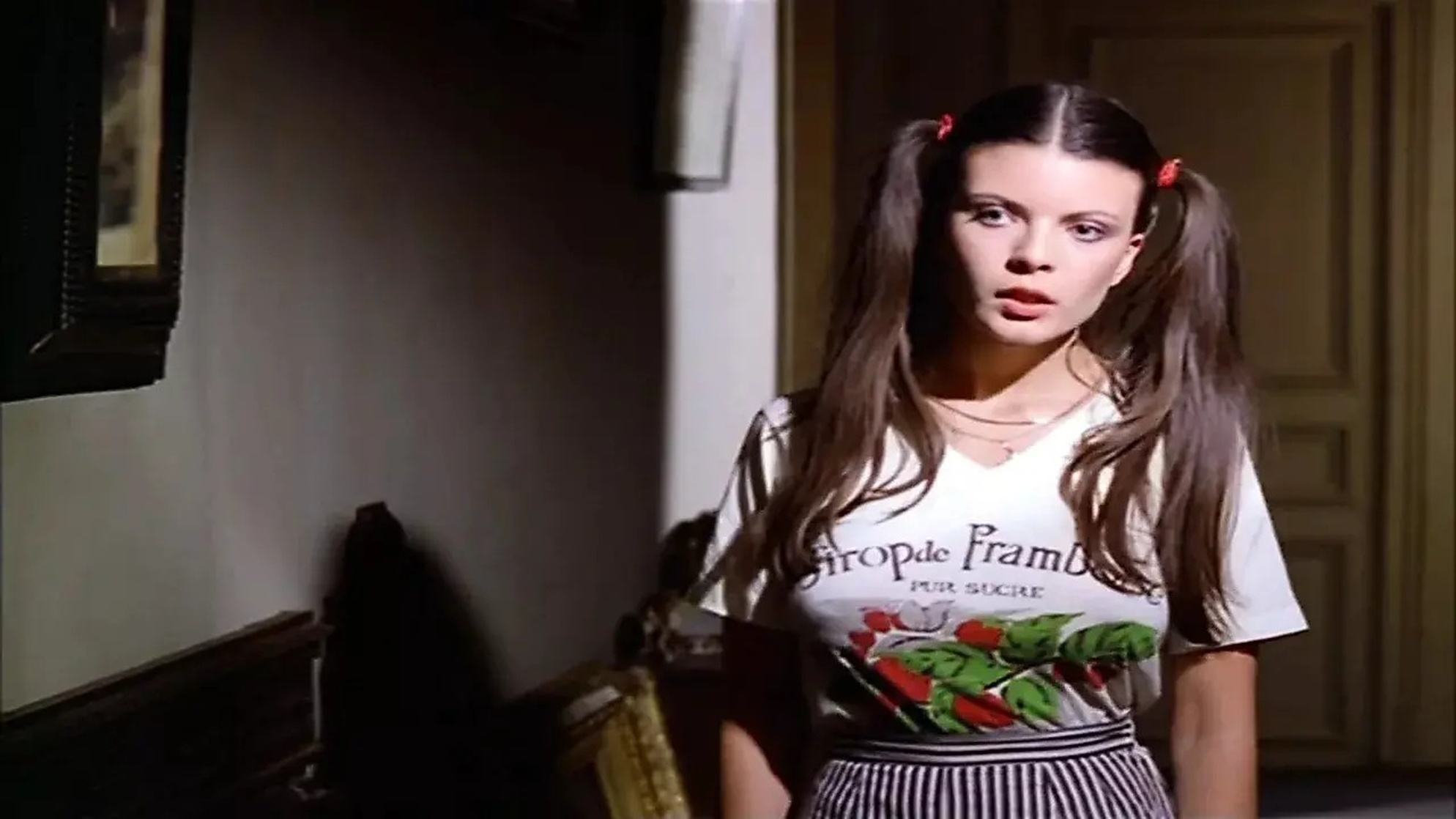 Charlotte, mouille ta culotte