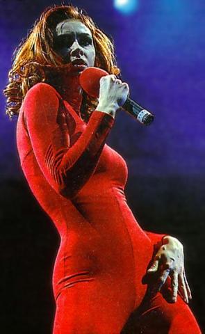 Picture of Cathy Dennis