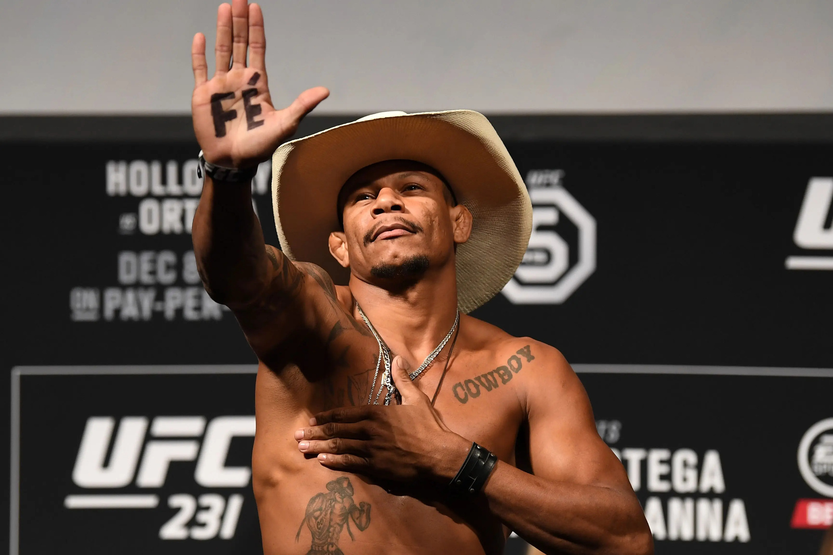 Alex Oliveira