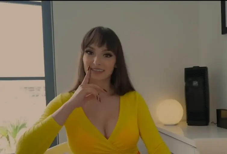 Lexi Luna