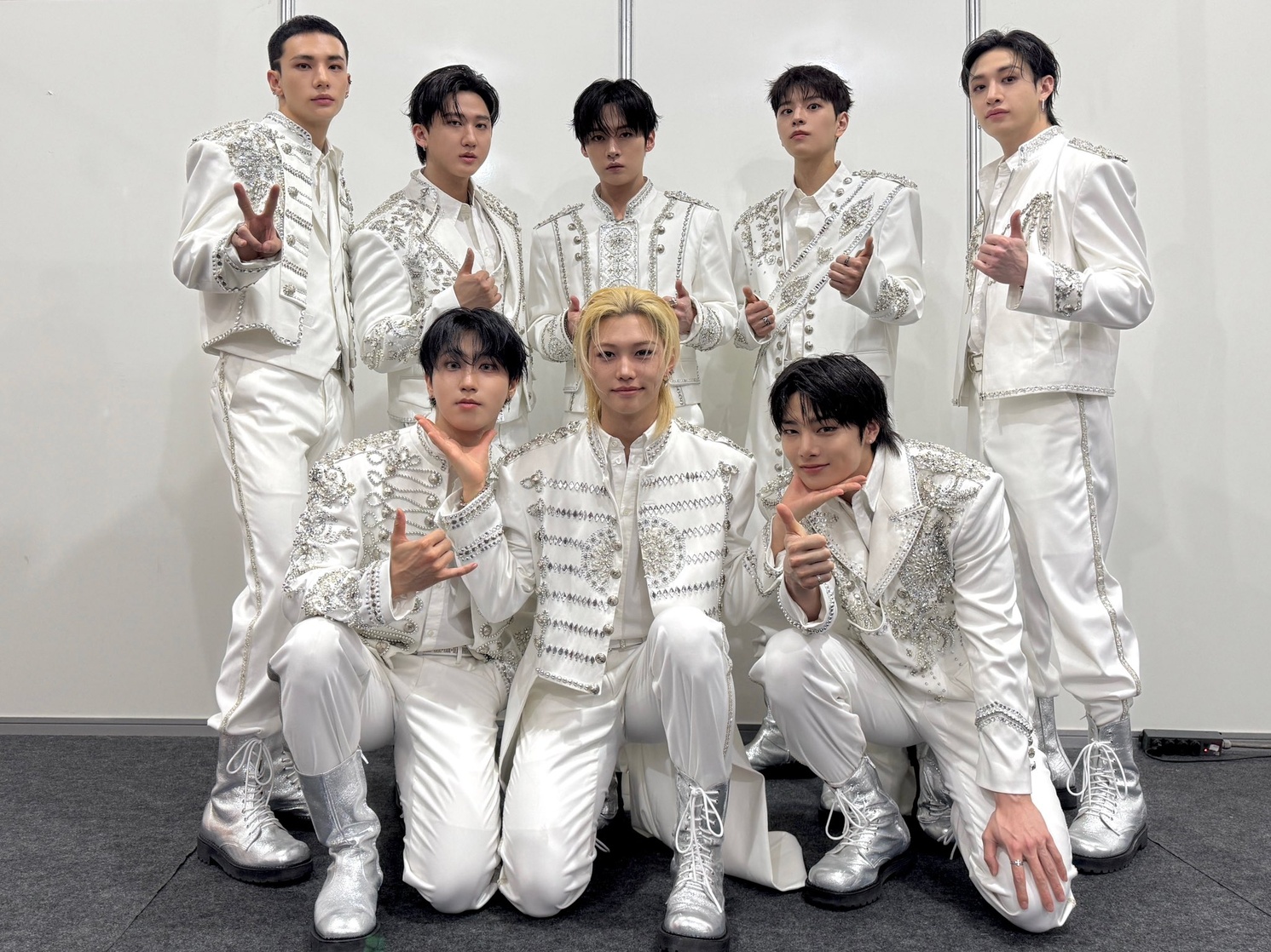 Stray Kids