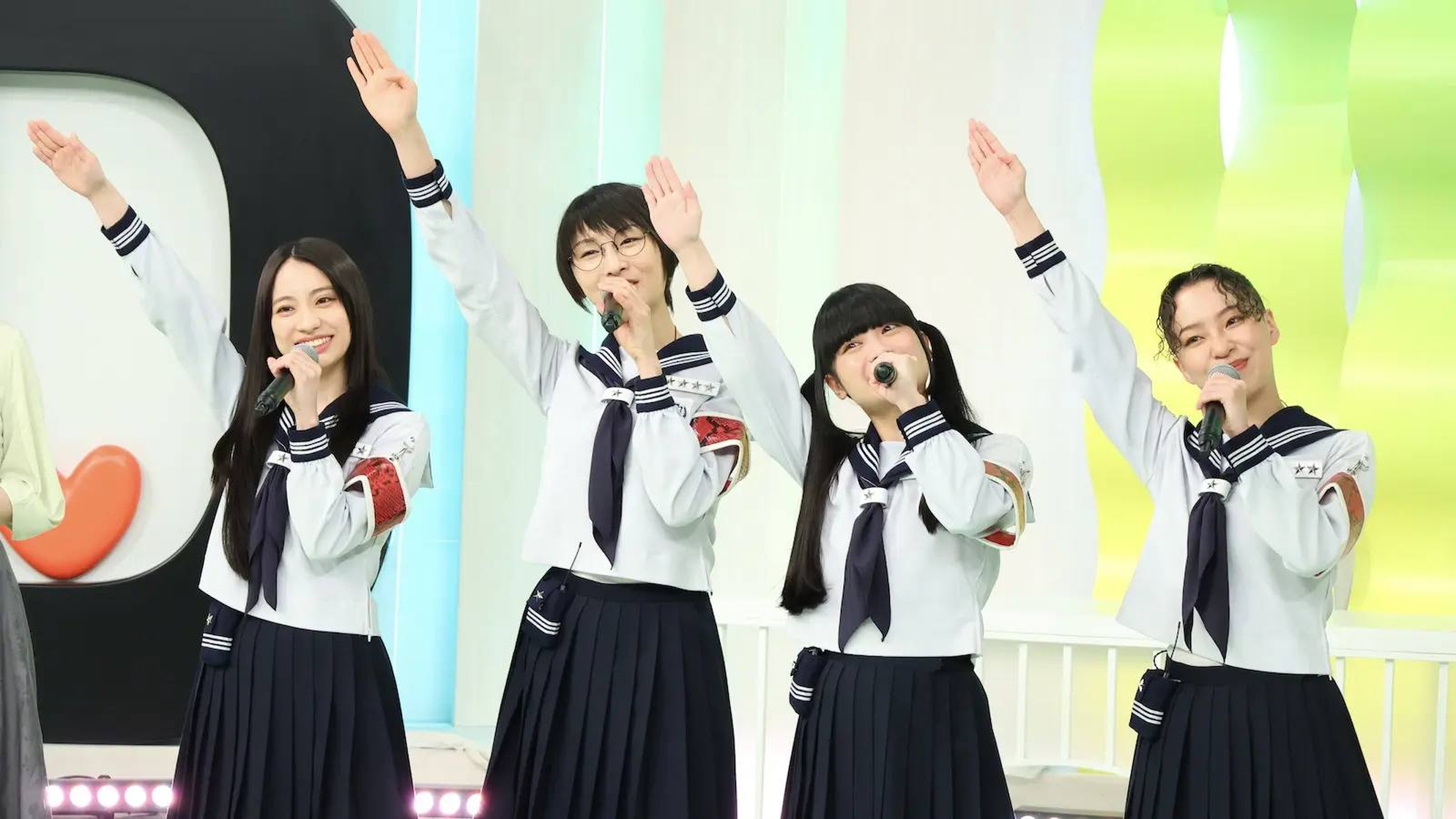 Atarashii Gakko!
