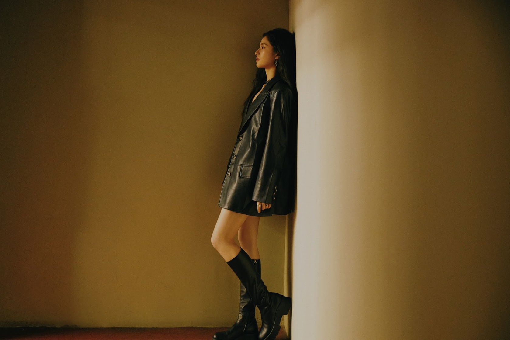 Jingyi Zhang