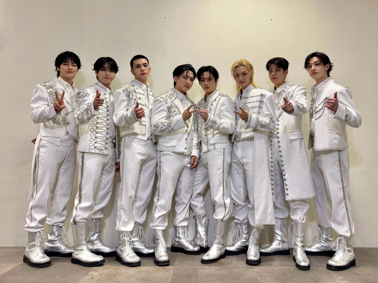 Stray Kids