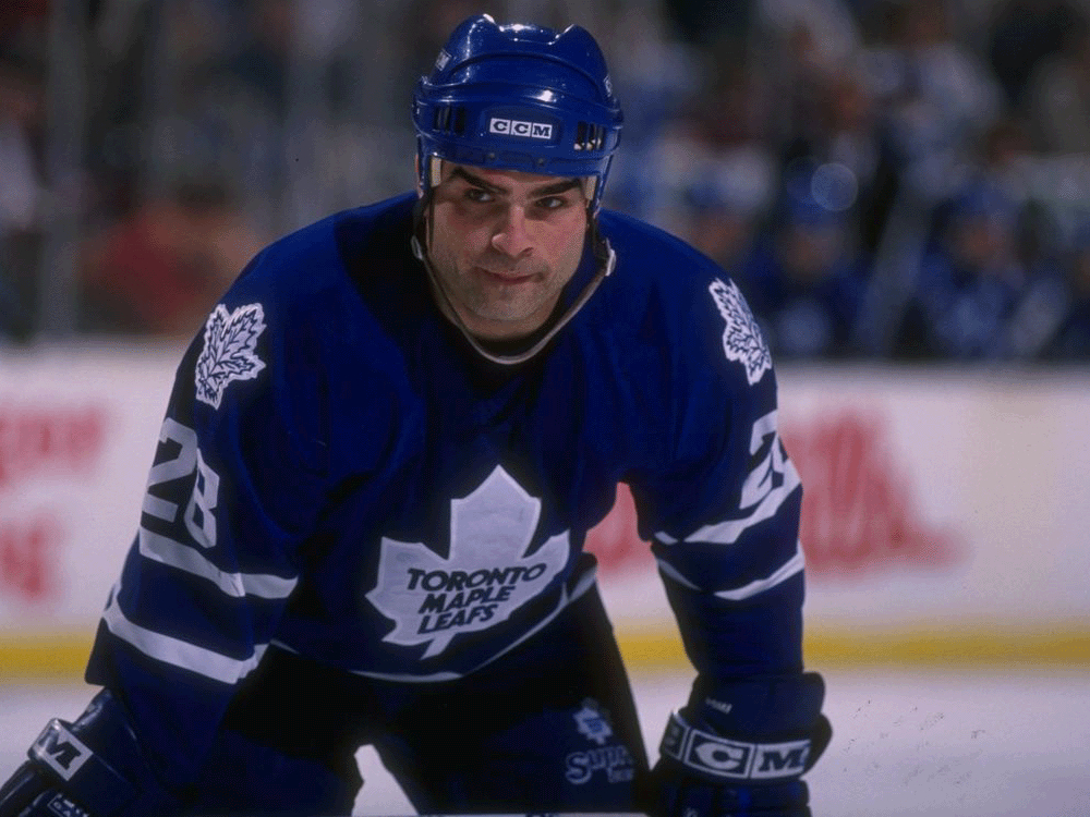 Tie Domi