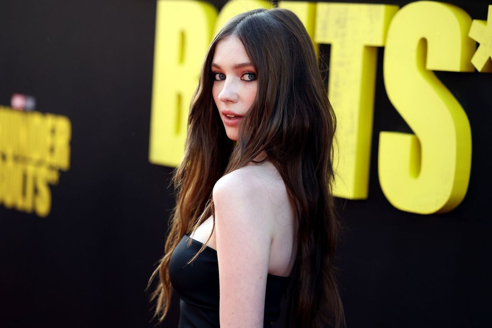 Alexa Swinton Alexa Swinton