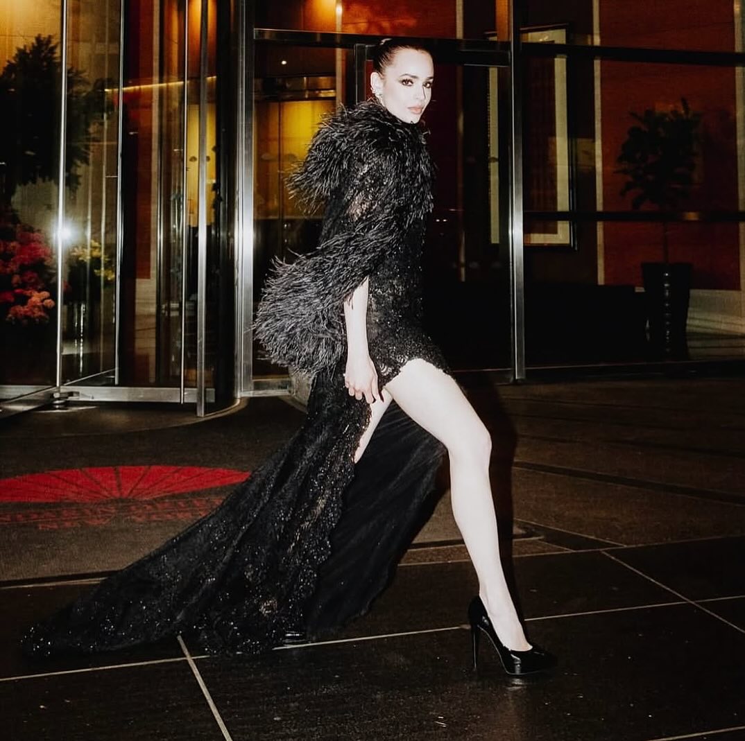 Sofia Carson