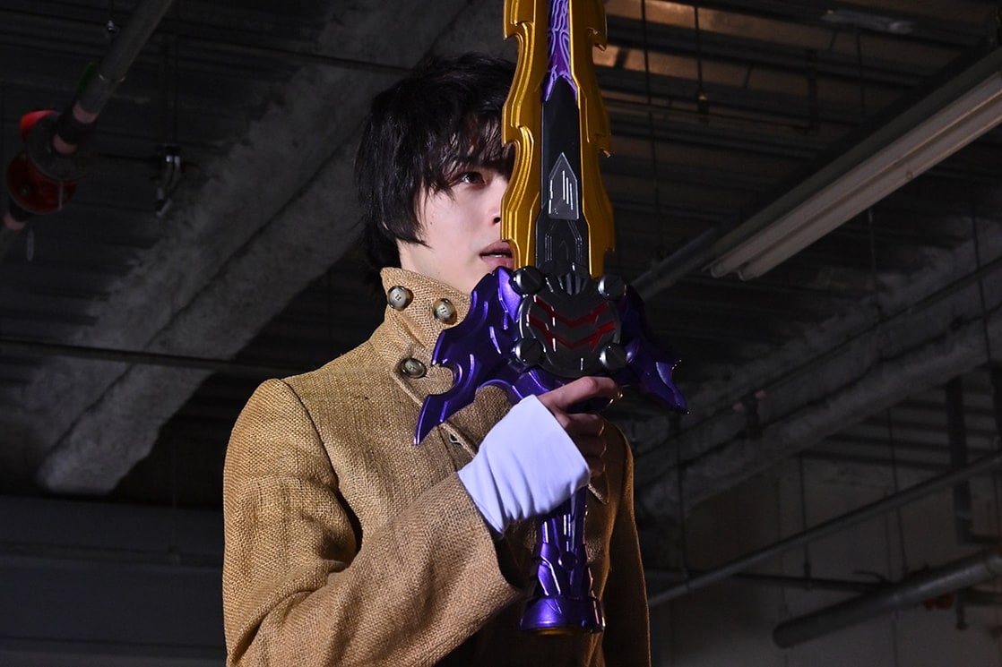Kamen Rider Saber