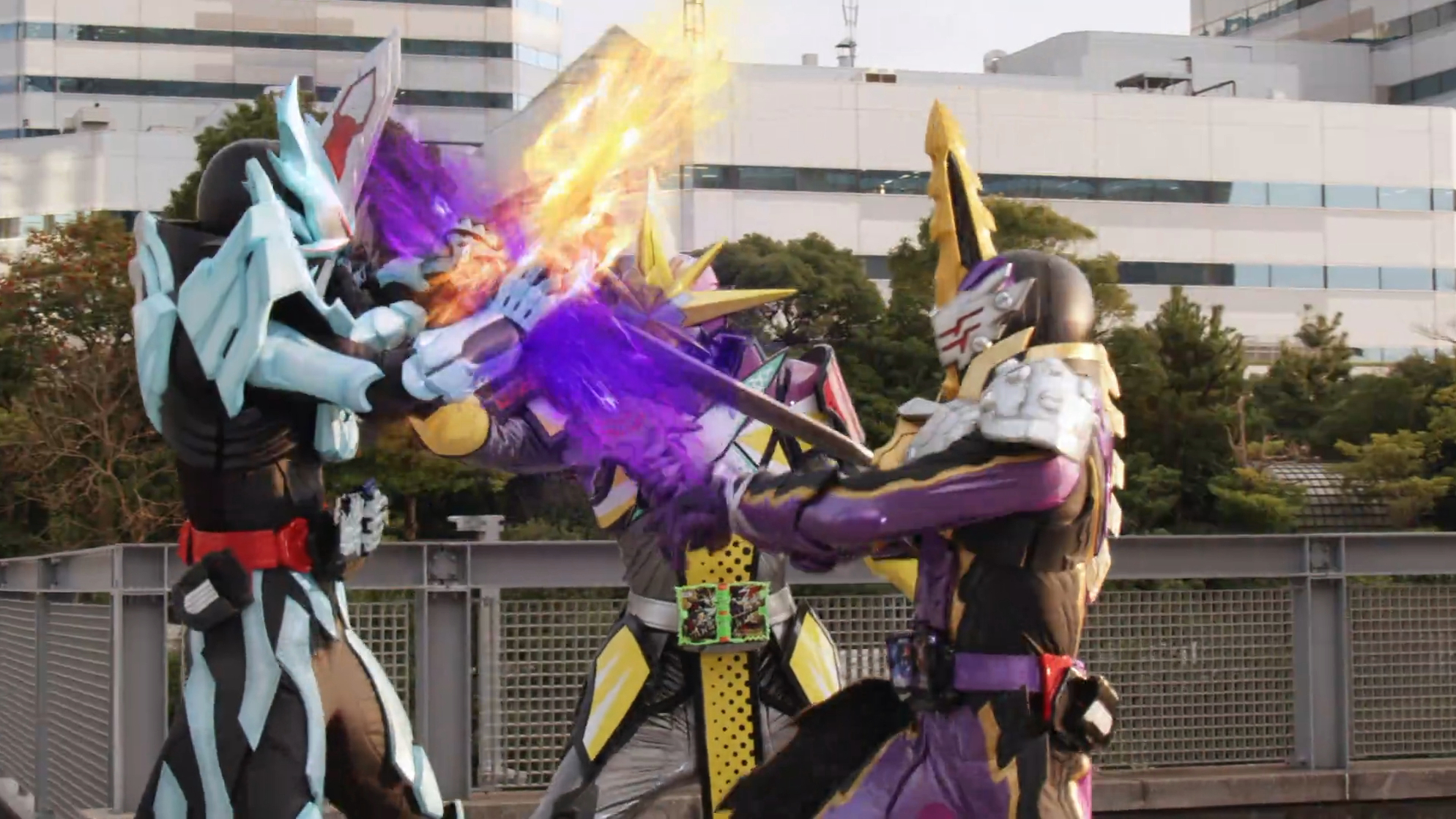 Kamen Rider Saber