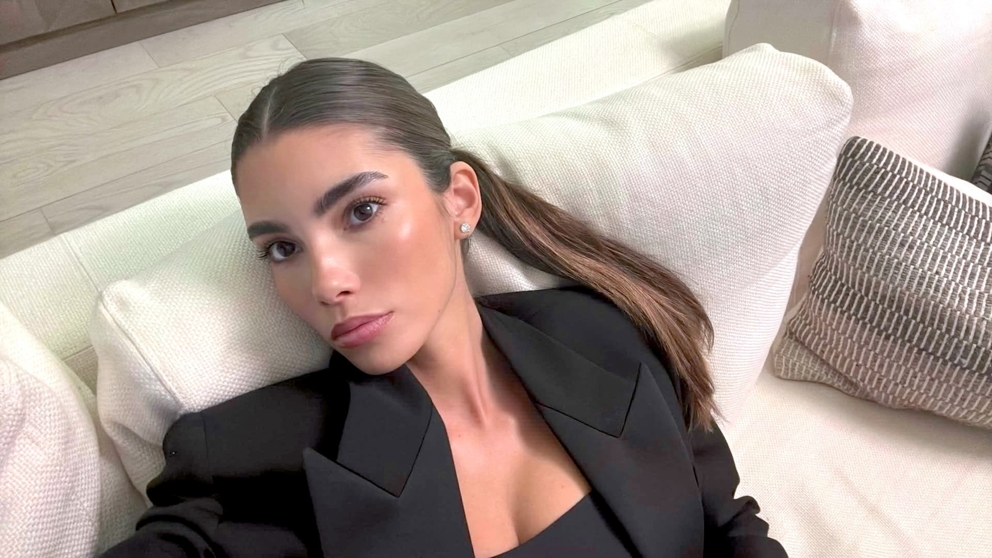 Cindy Mello Cindy Mello
