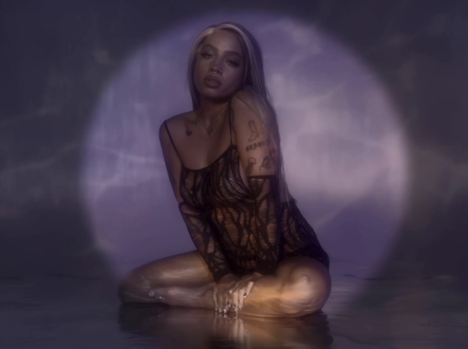 Kiana Ledé Kiana Ledé