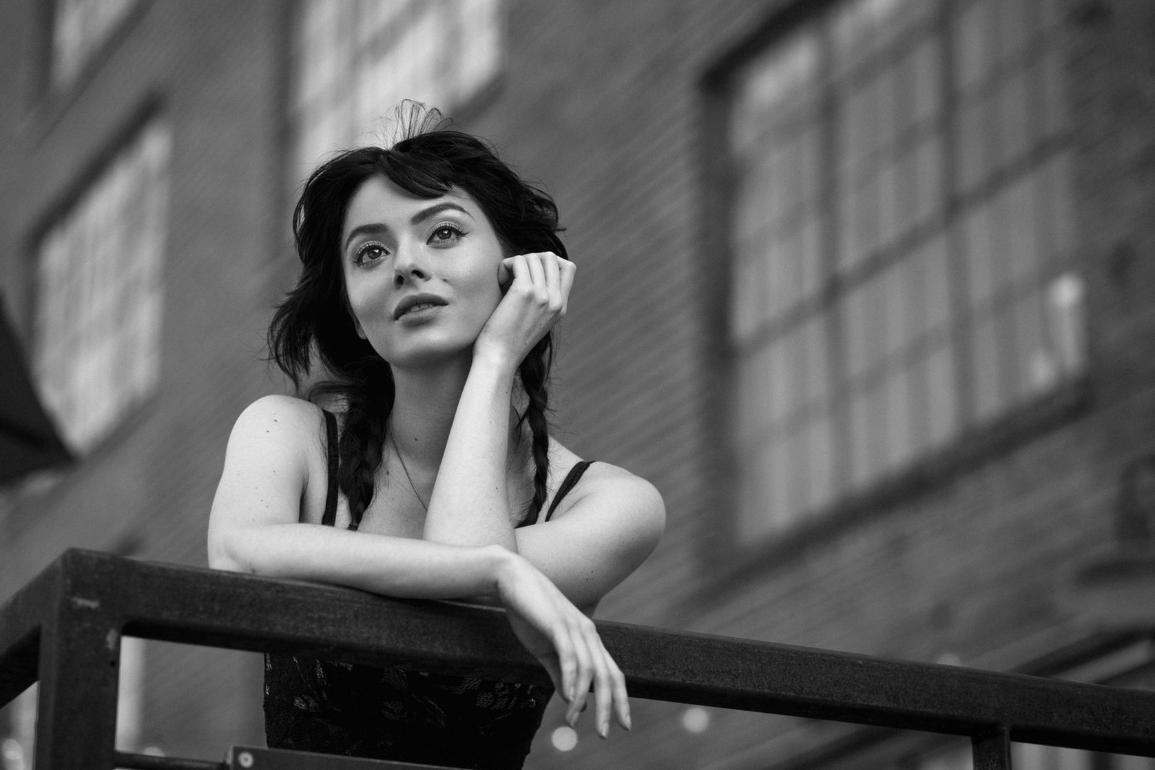 Alina Lee