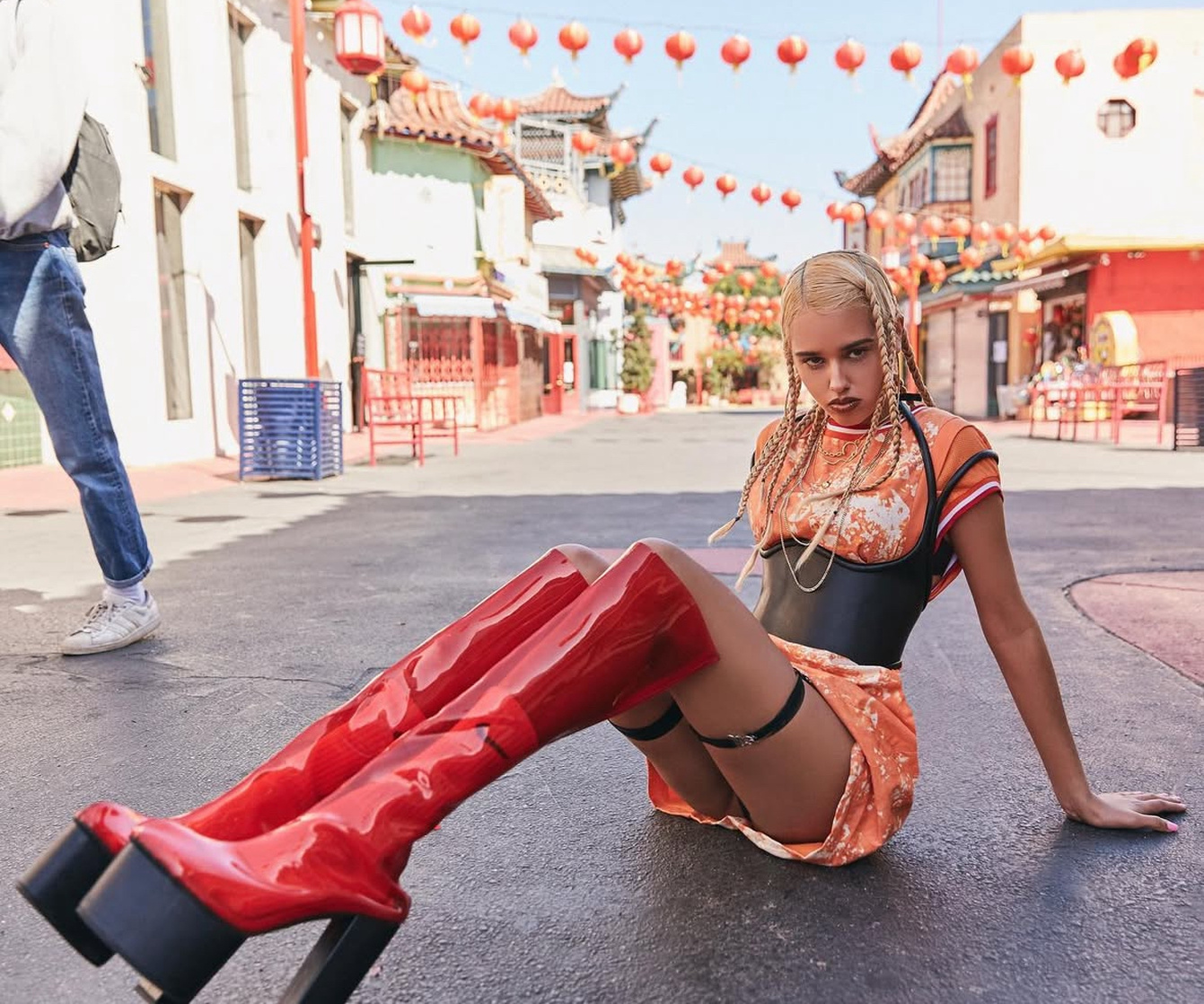Tommy Genesis