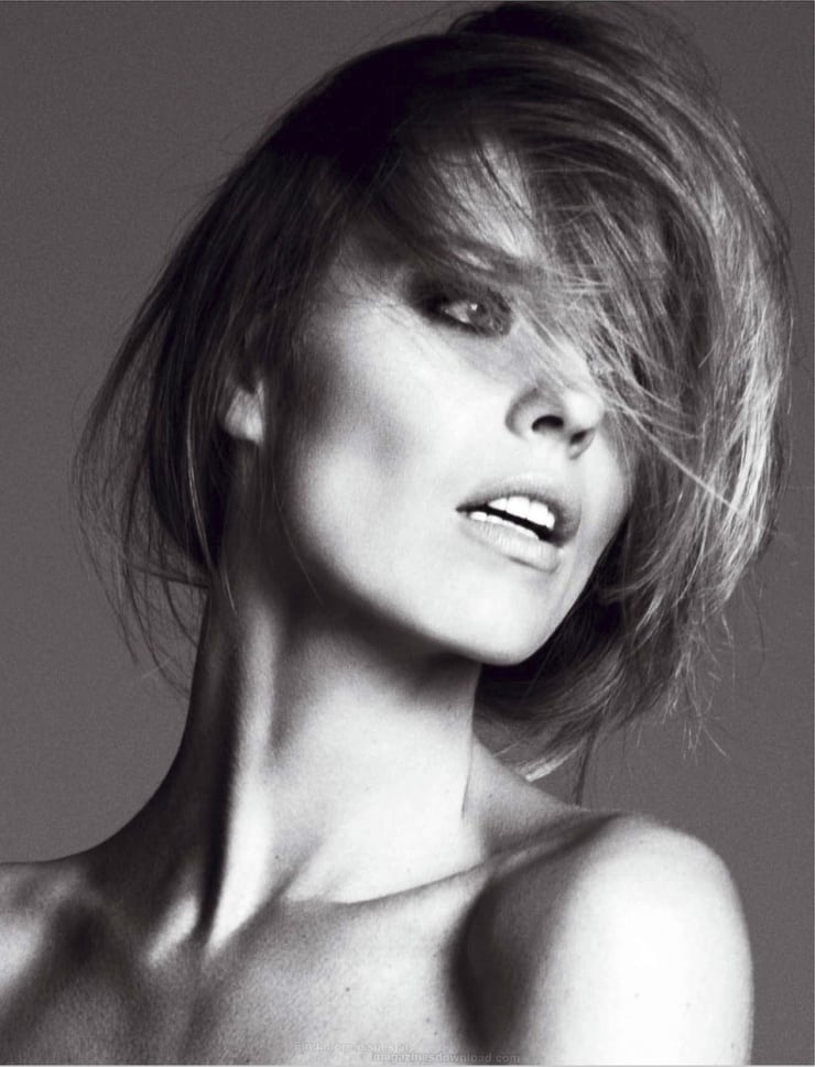 Picture of Eva Herzigova