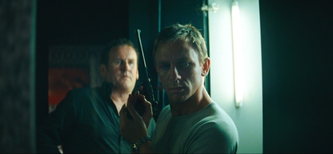 Layer Cake   [2005]