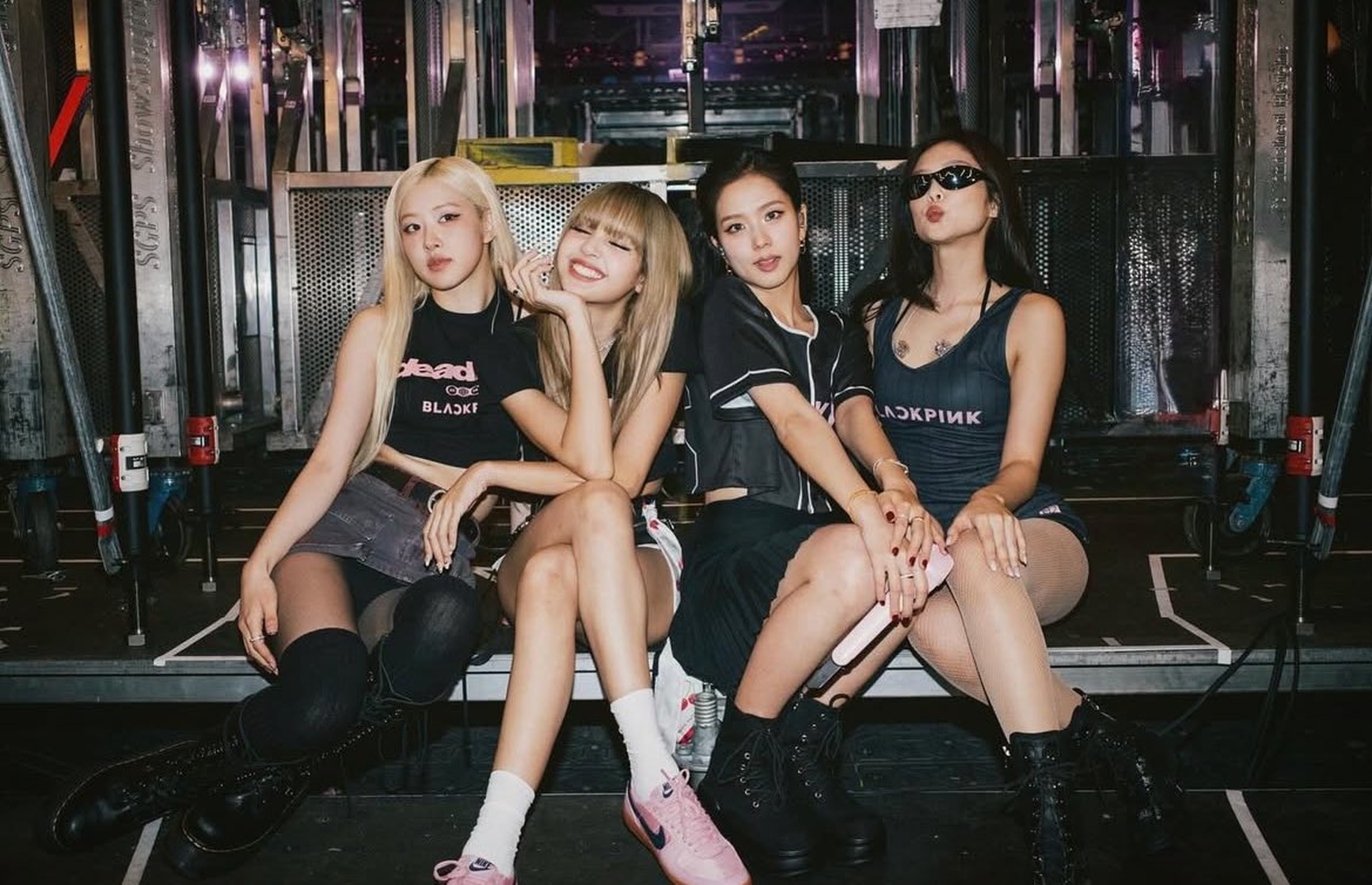 Black Pink