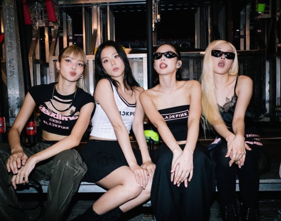 Black Pink