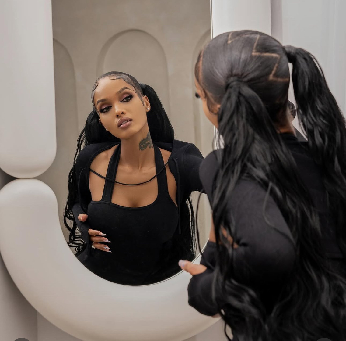 Lola Monroe