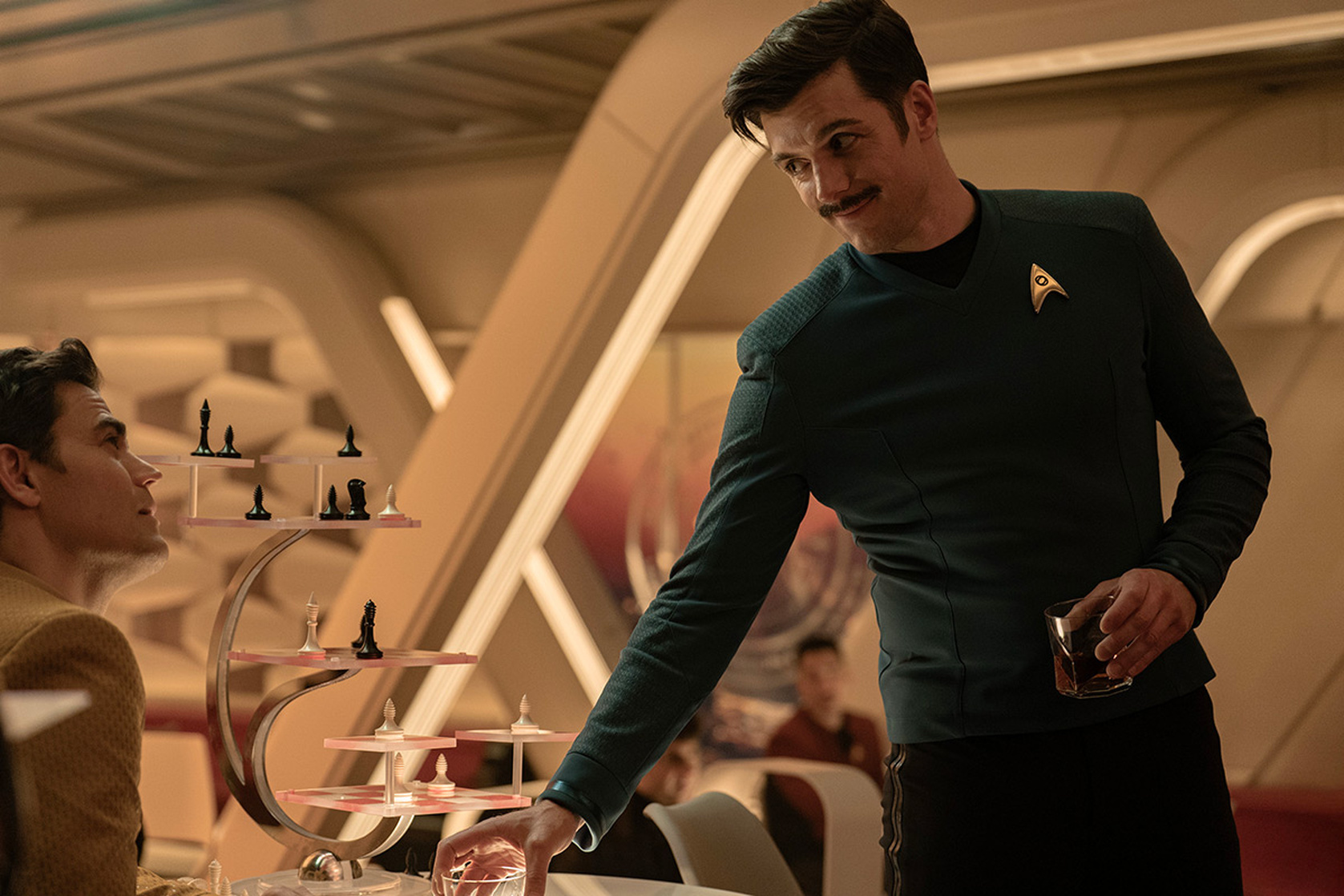 Sam Kirk (Dan Jeannotte)
