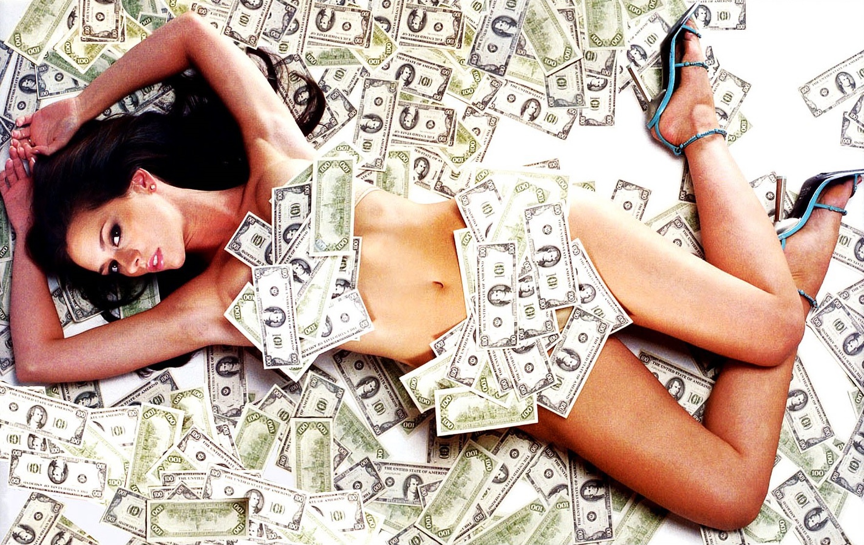 Jennifer Love Hewitt