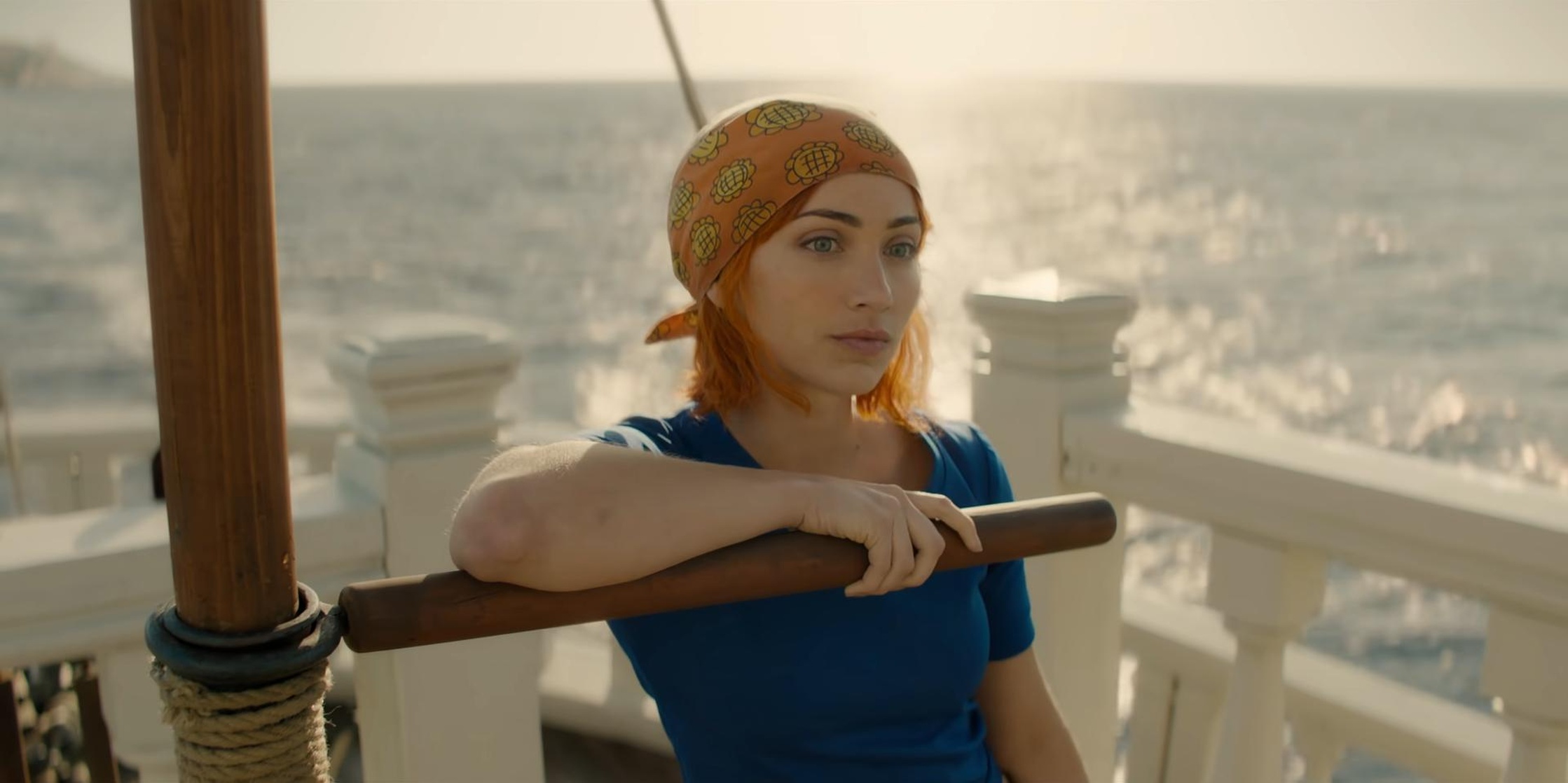 Nami (Emily Rudd)