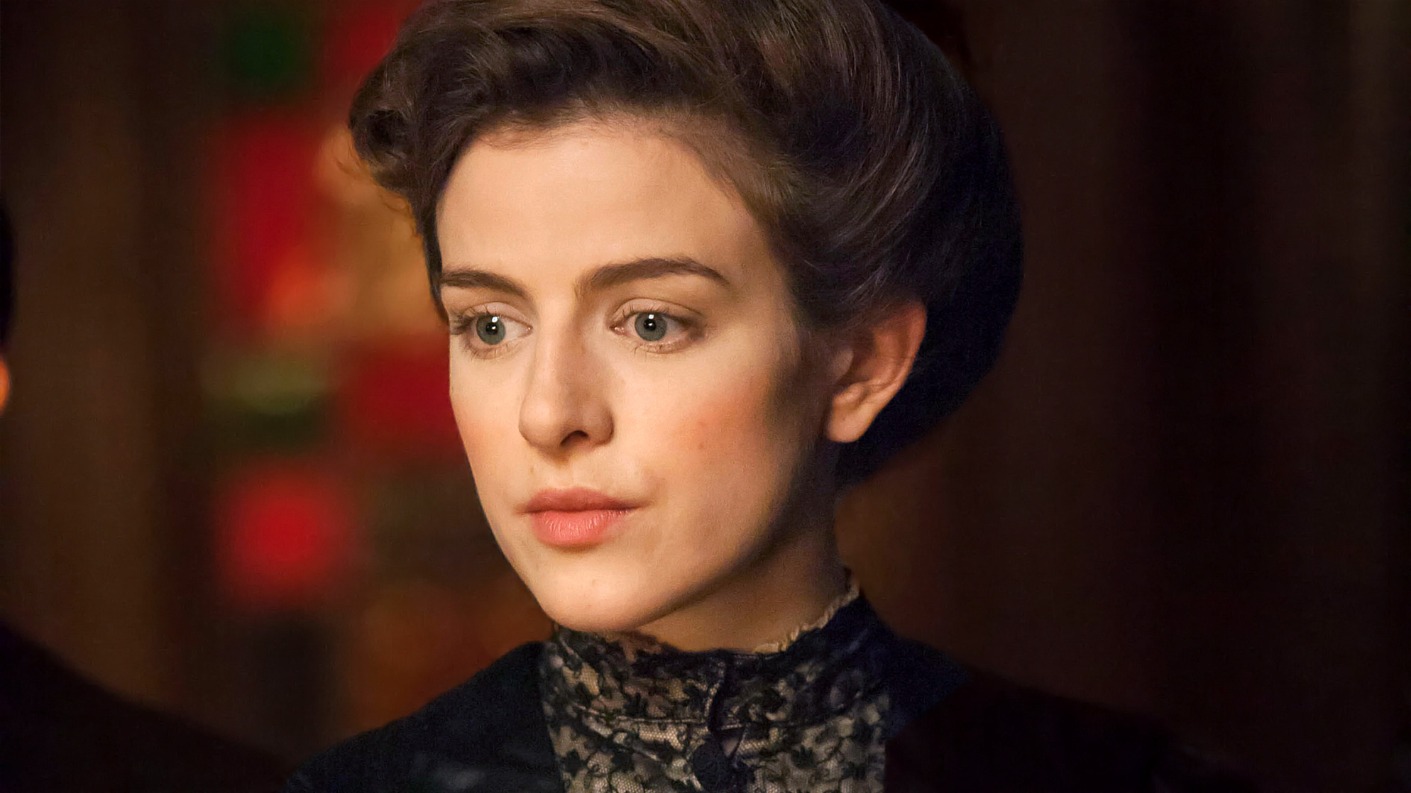 Aisling Loftus