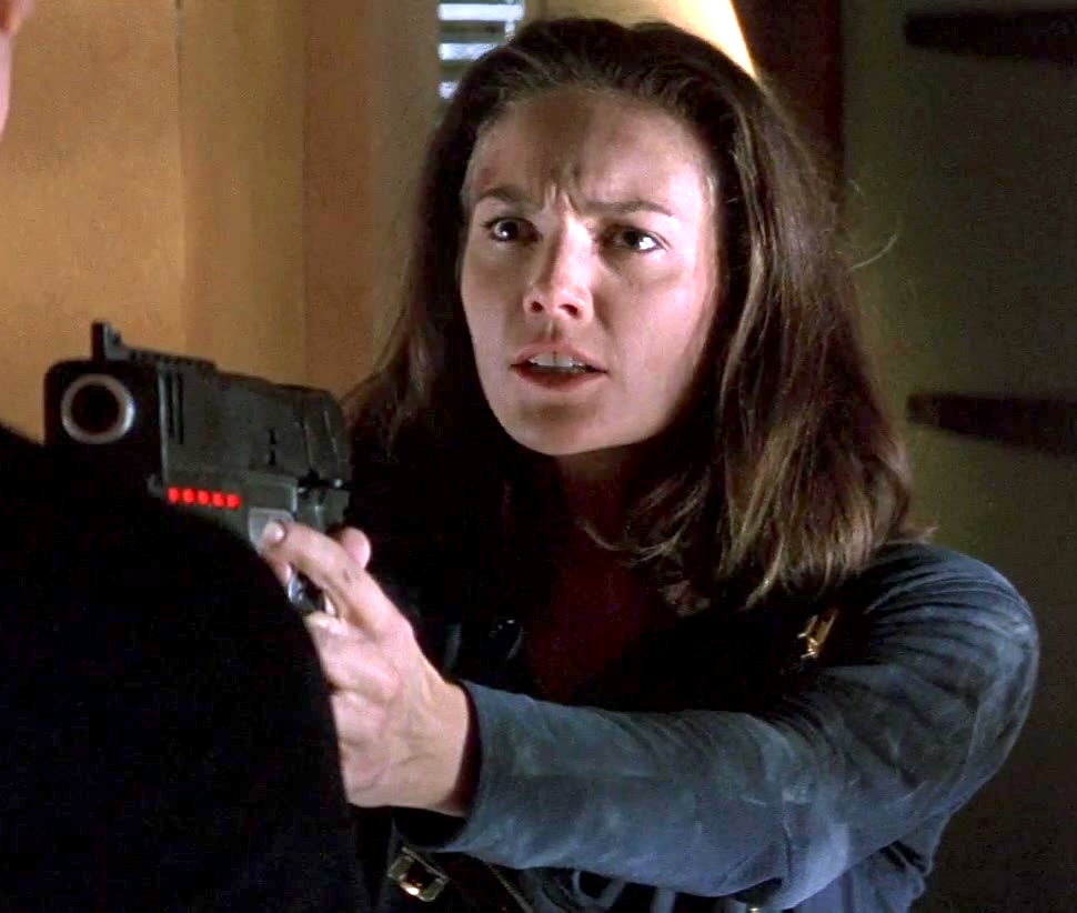 Barbara Hershey (Diane Lane)