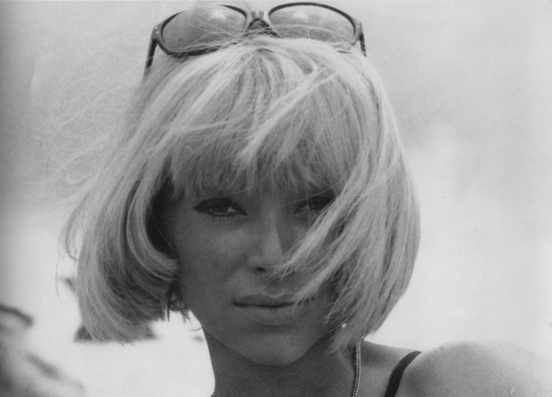 Mireille Darc