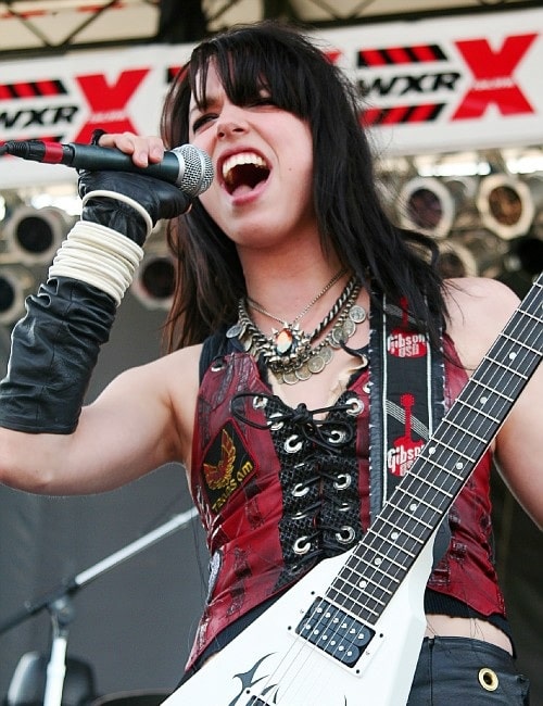 Picture Of Lzzy Hale