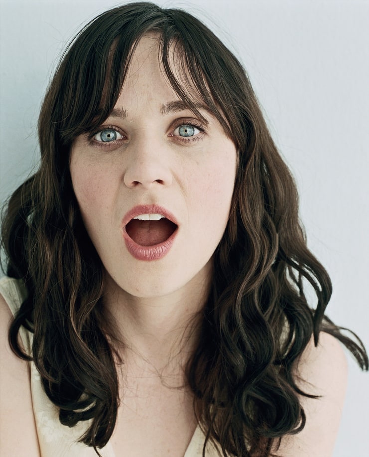 Zooey Deschanel Picture   740full Zooey Deschanel 