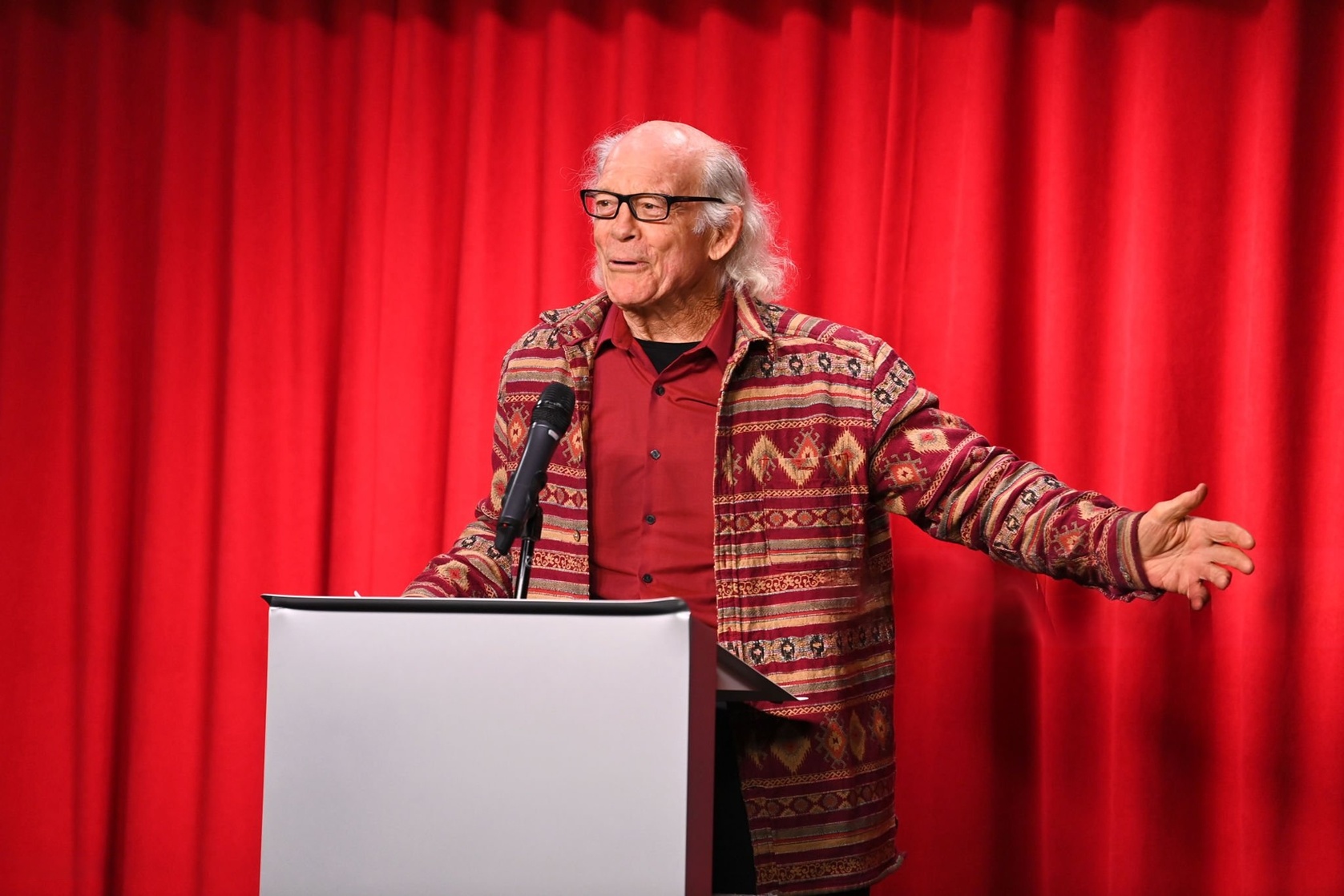 Max Gail