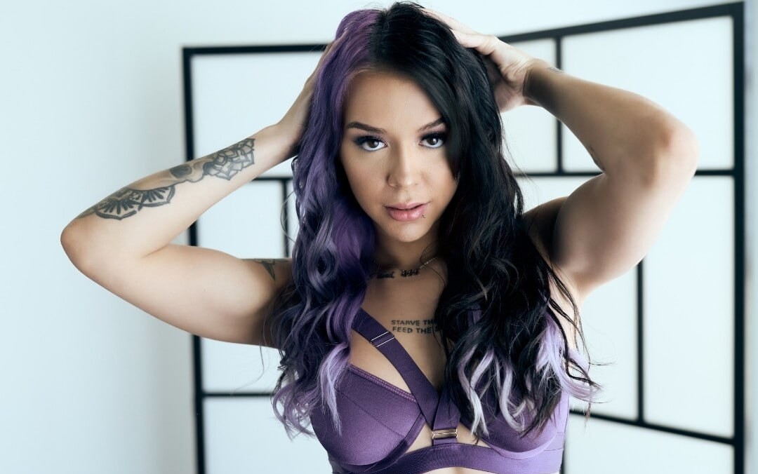 Elayna Black Elayna Black