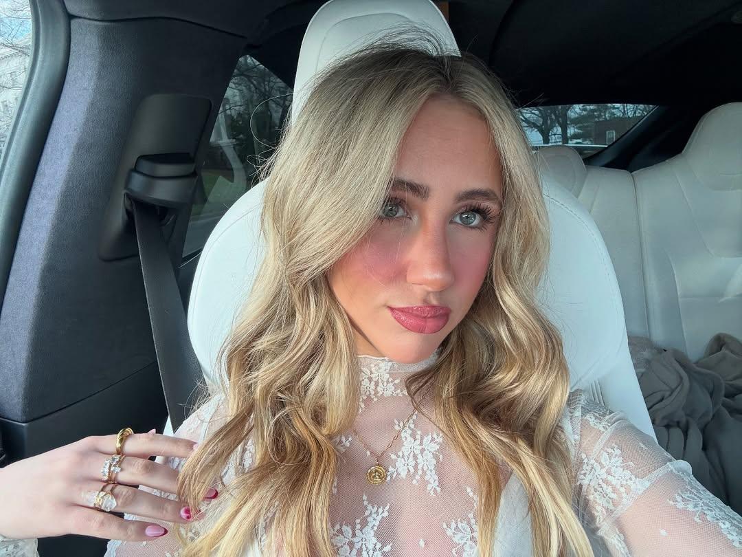Ava Kolker
