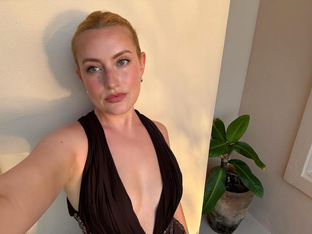 Amelia Dimoldenberg