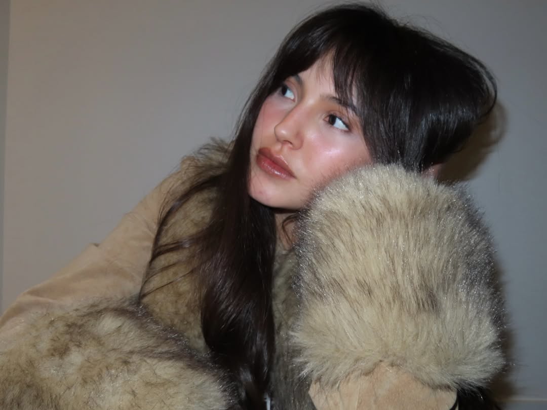 Isabel Deroy-Olson