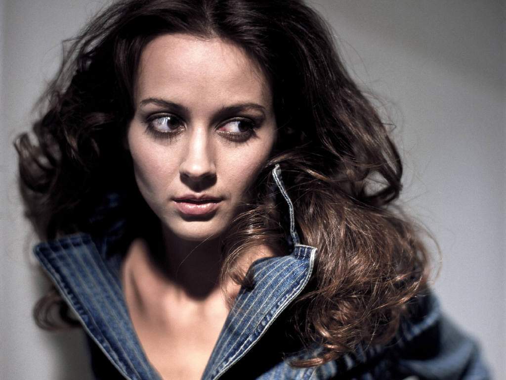 Amy Acker