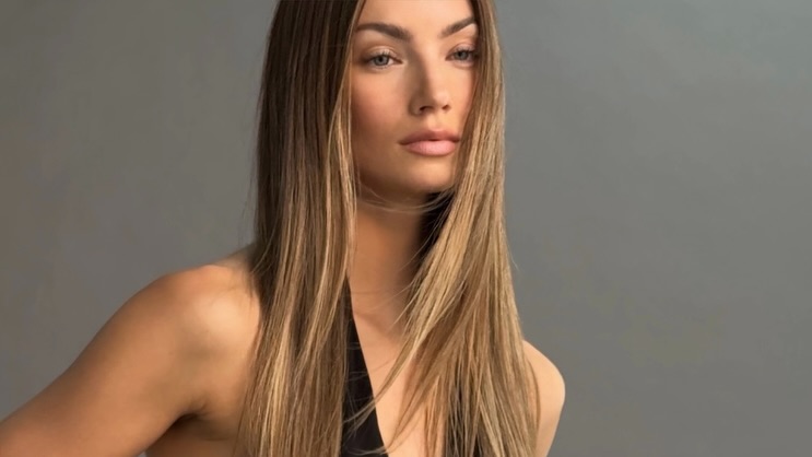 Lorena RAE