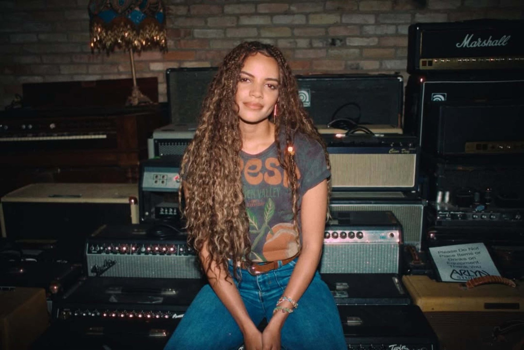 Leslie Grace