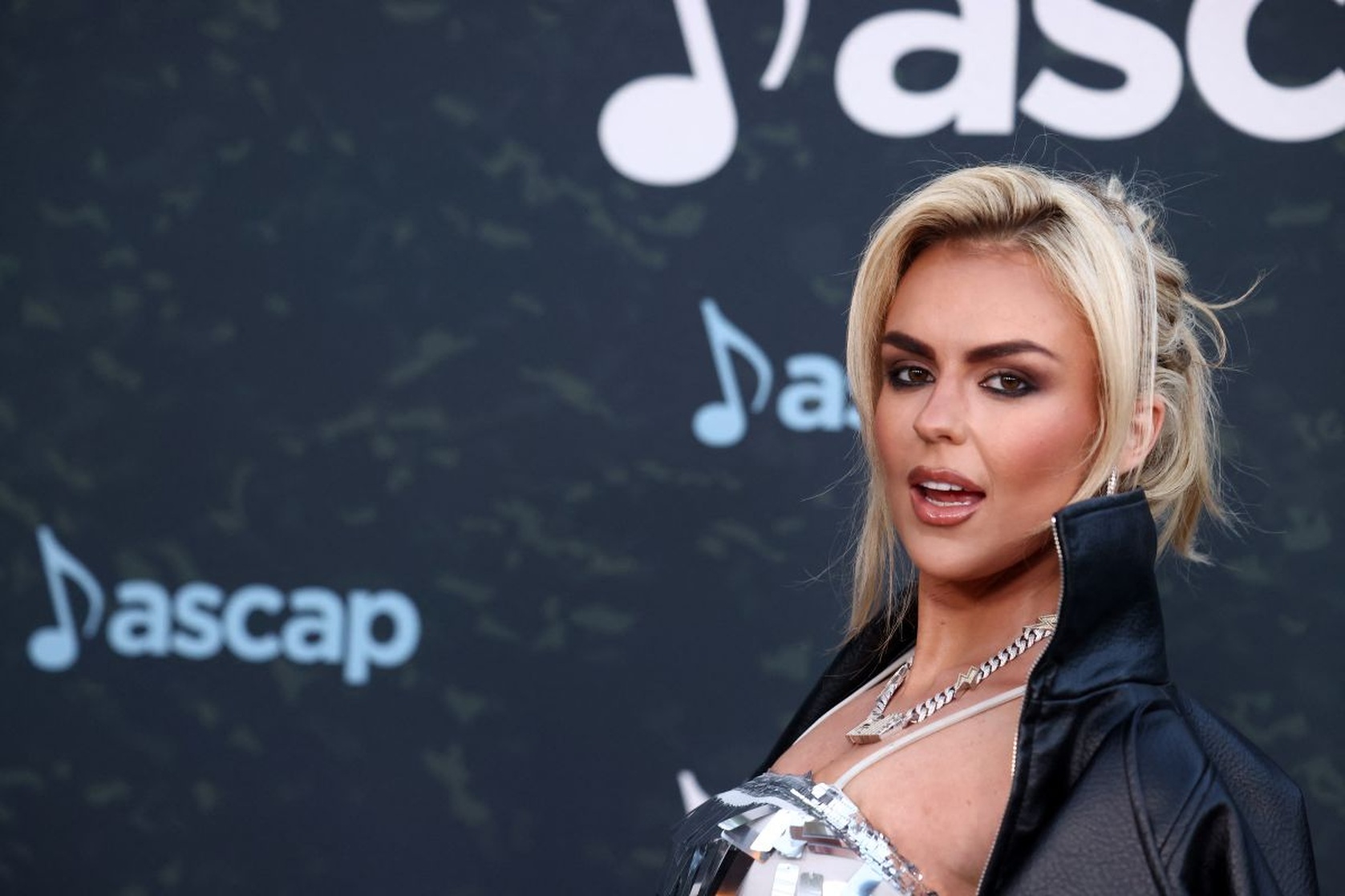 Tallia Storm