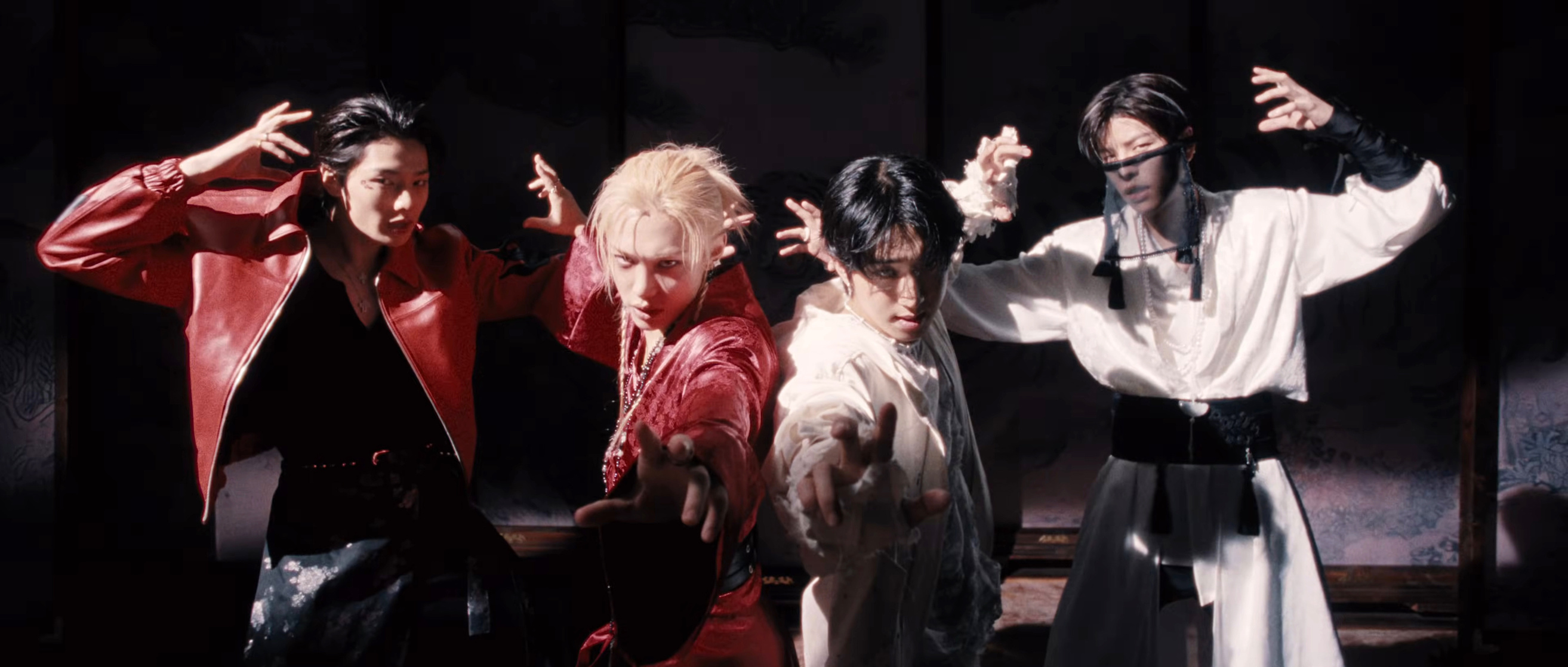 Stray Kids